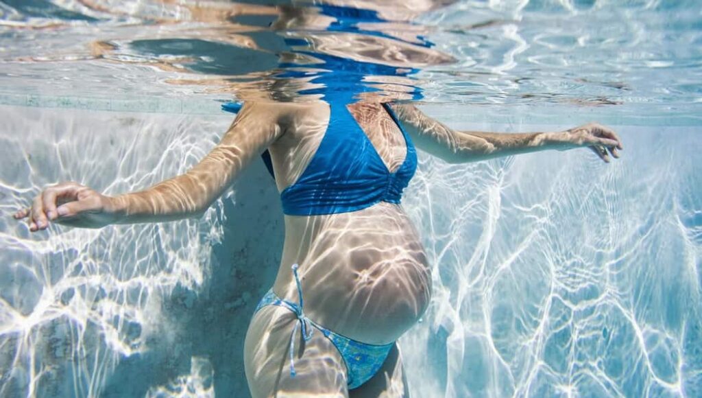 Плавание во время беременности от болей в спине